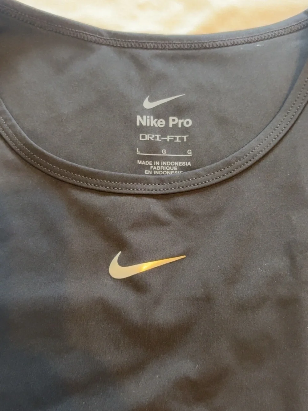 Nike form fitting